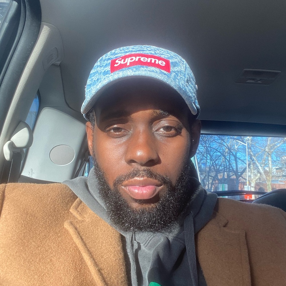 Meet your Posher, Amari